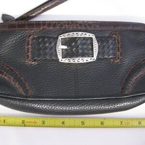 BRIGHTON Black Pebbled Leather WRISTLET Purse Card Case with Silver Tone BUCKLE